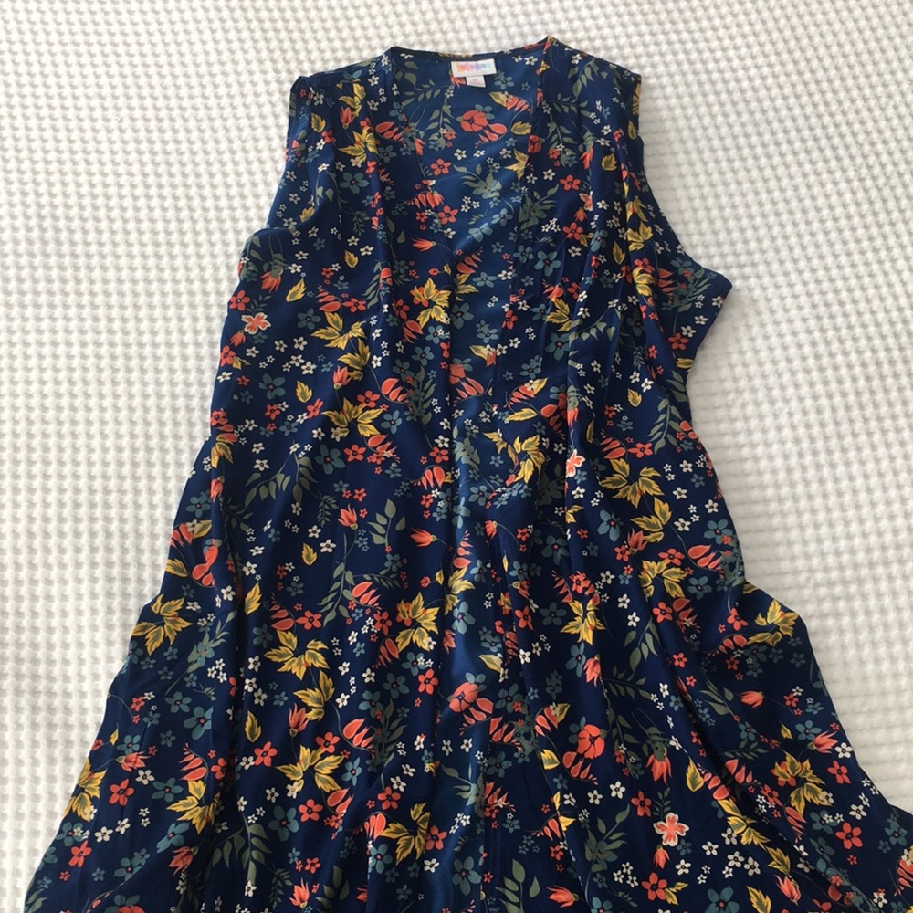 NWOT LuLaRoe Joy Duster Vest